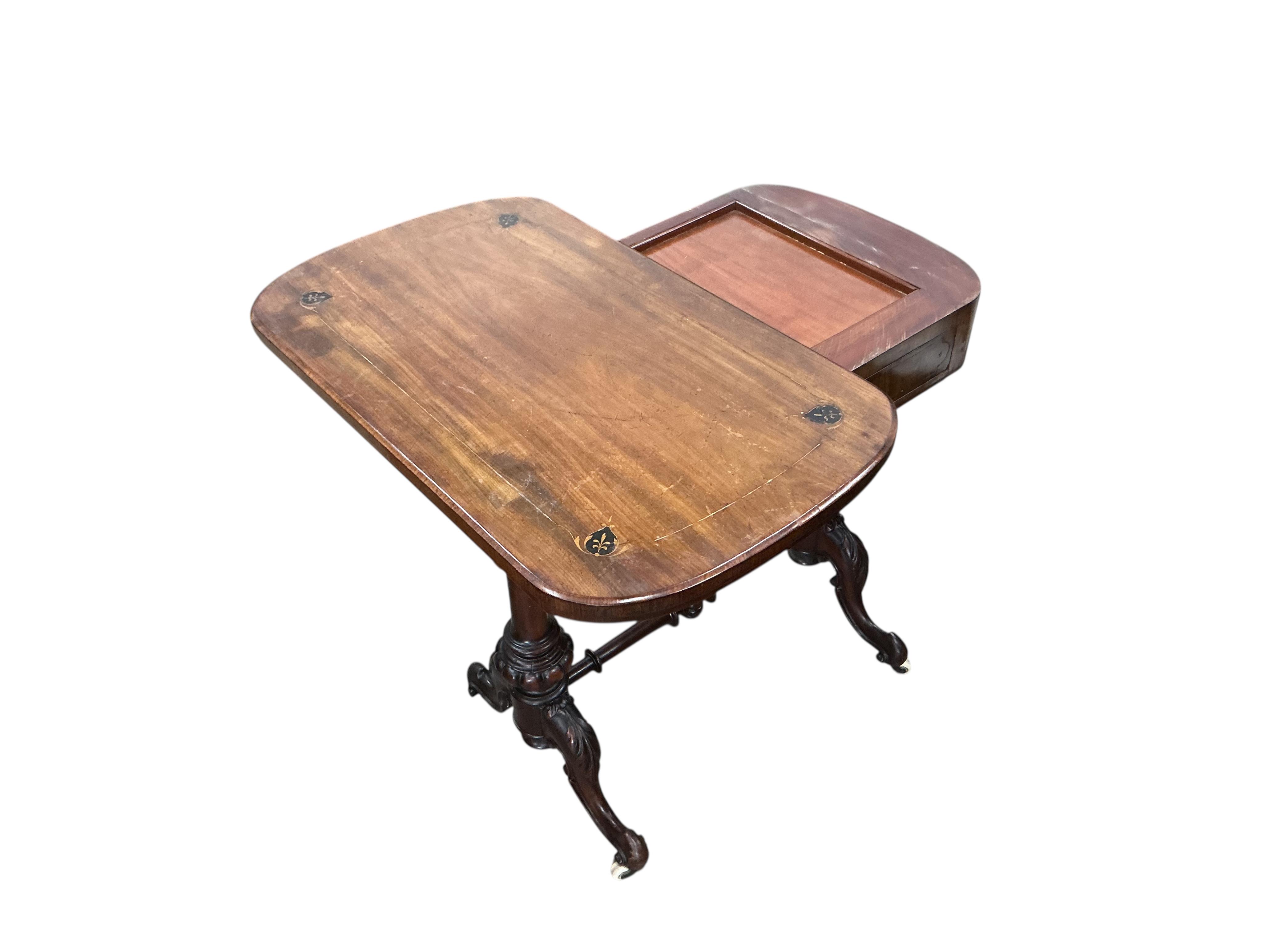 A Victorian walnut games / work table, width 70cm, depth 42cm, height 74cm
